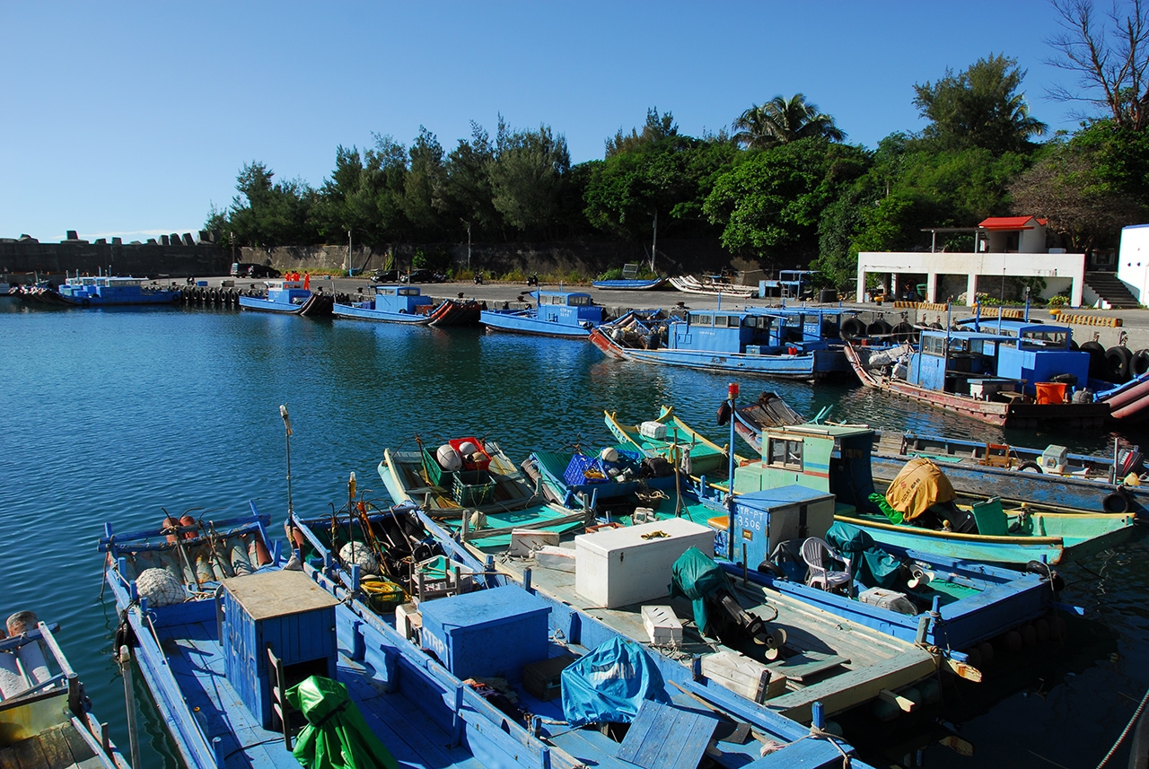 Small Town Scenery-fishing boat