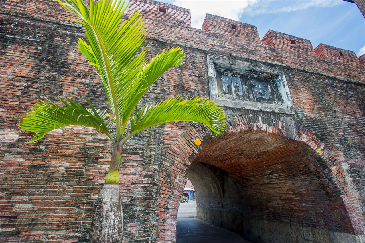 Hengchun Ancient City Gate-Western Gate