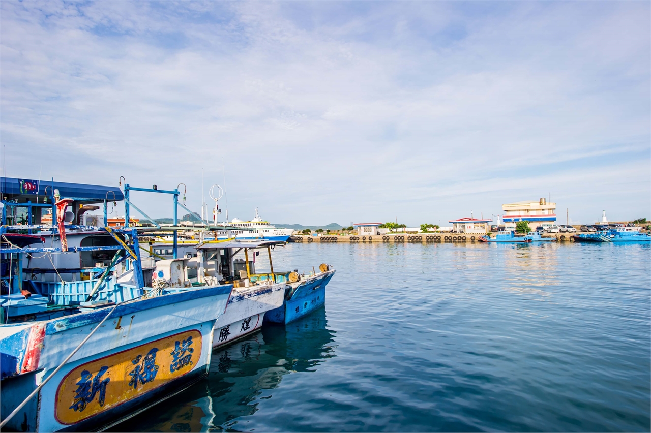 Paysage du port de pêche du lac Houbi