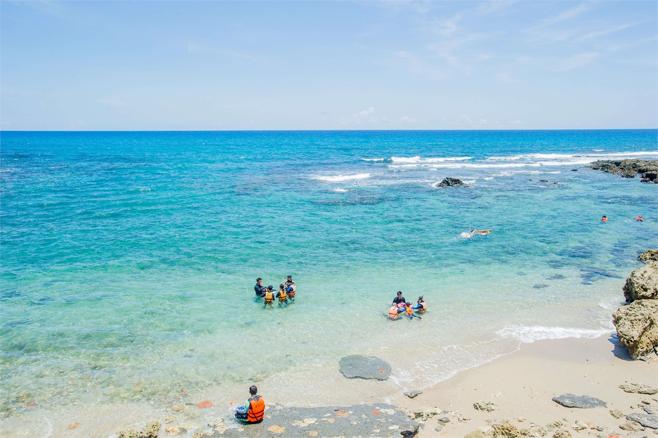 Visitors doing water activities